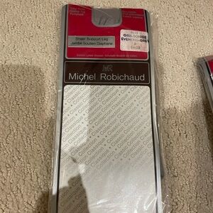 Michel Robichaud Nylons 🏯